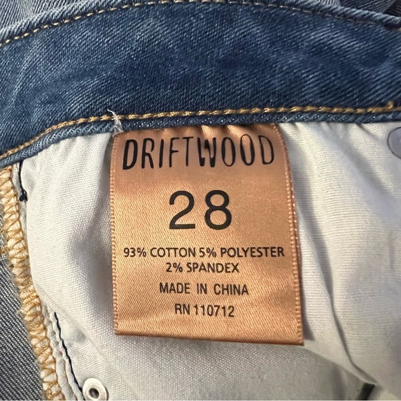 Driftwood Colette Floral Embroidered Jeans Size 28 (28X26) Straight Leg Crop - Picture 6 of 6